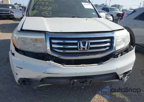 2014 Honda Pilot Touring z USA, uszkodzony, nr VIN 5FNYF4H97EB021139